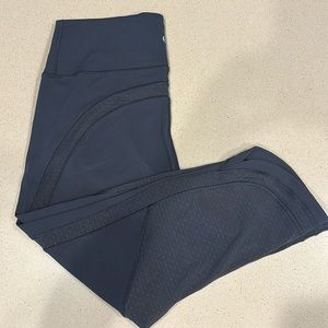 Lu Lu Lemon 3/4 legging slate gray